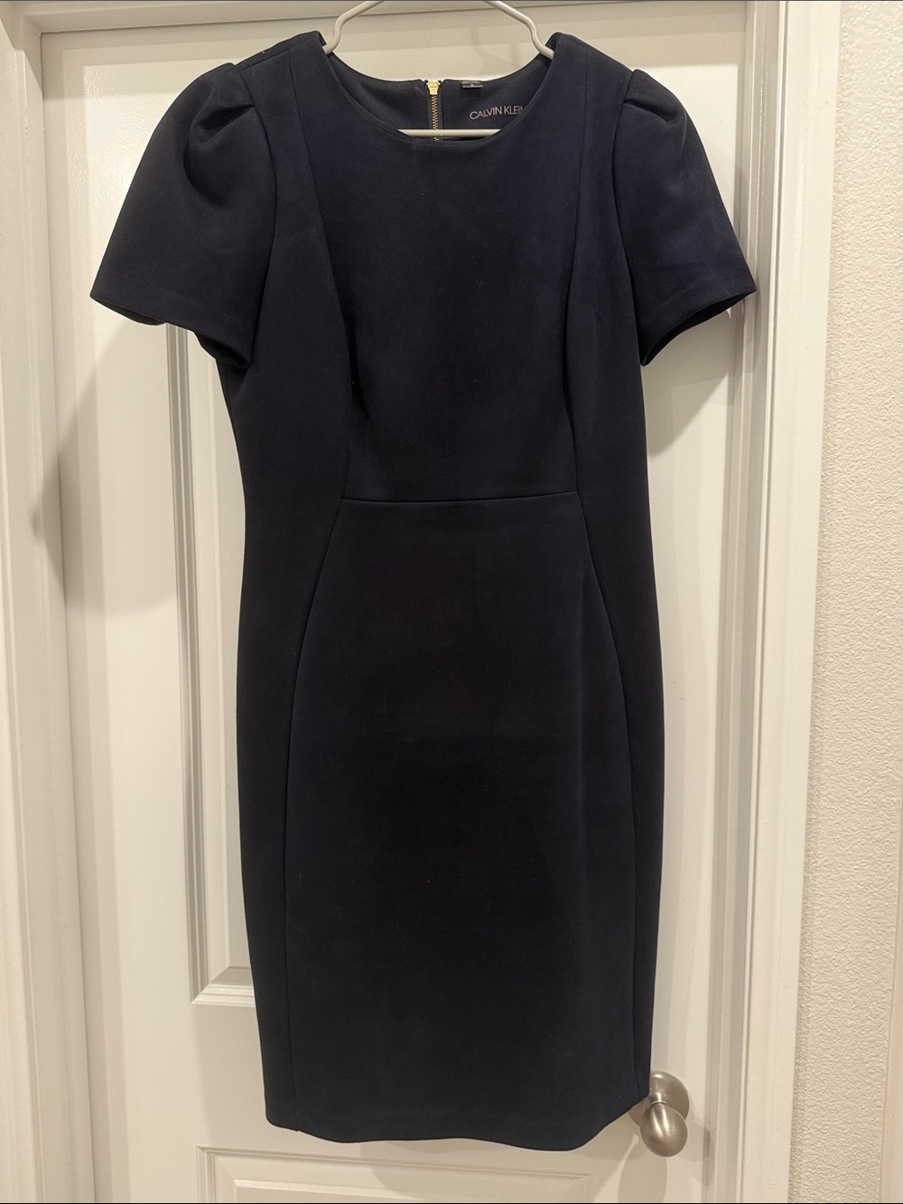 Calvin Klein Classic velvet Navy Short-Sleeve Midi Sheath Dress